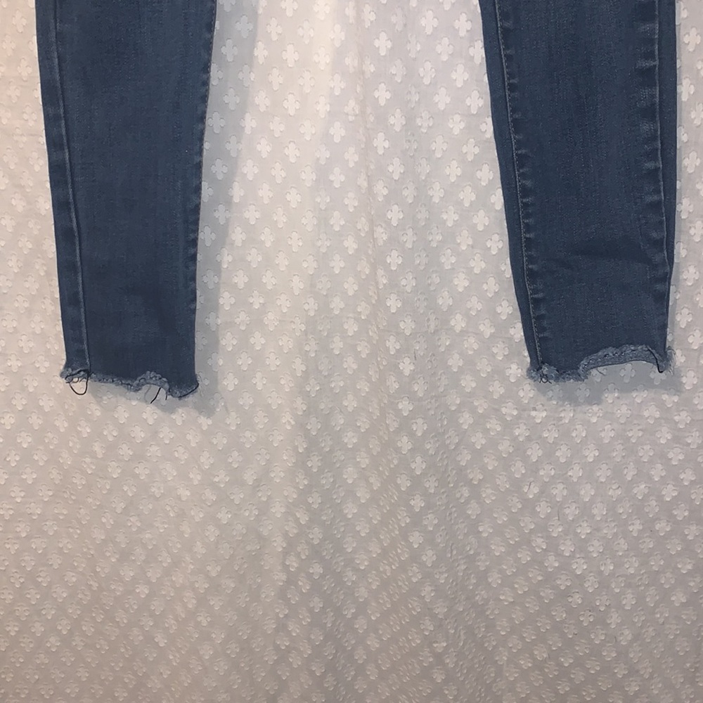 FASHION NOVA JEANS - Picture 3 of 6